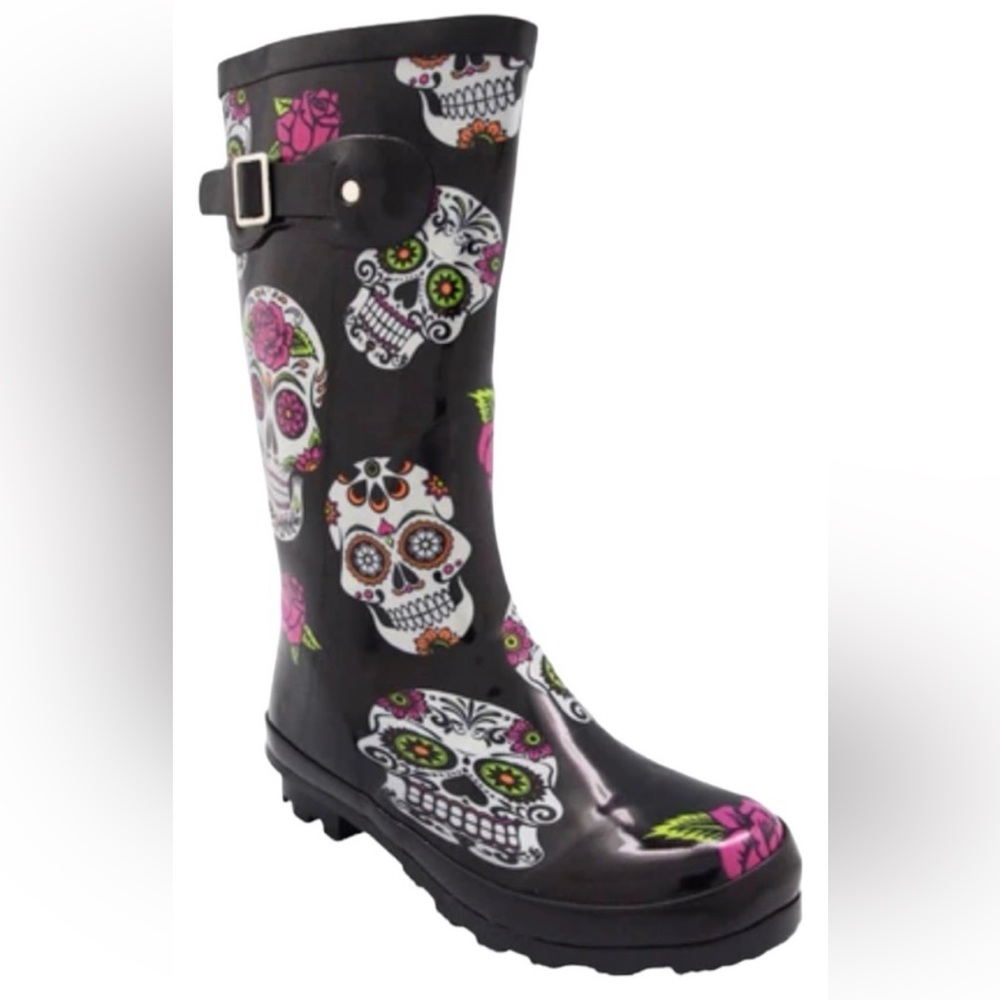 NWT Sugar Skull Rain Boots